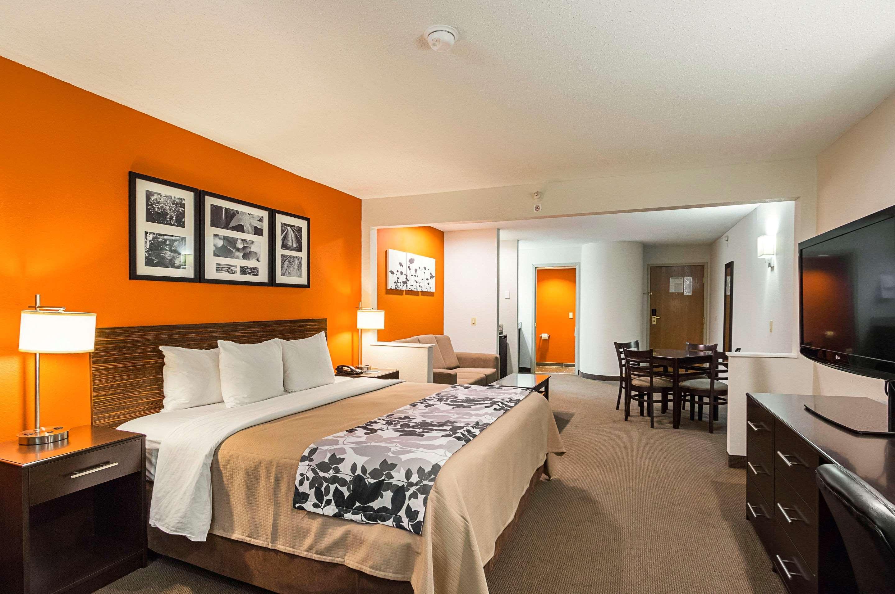 Sleep Inn & Suites Danville Buitenkant foto