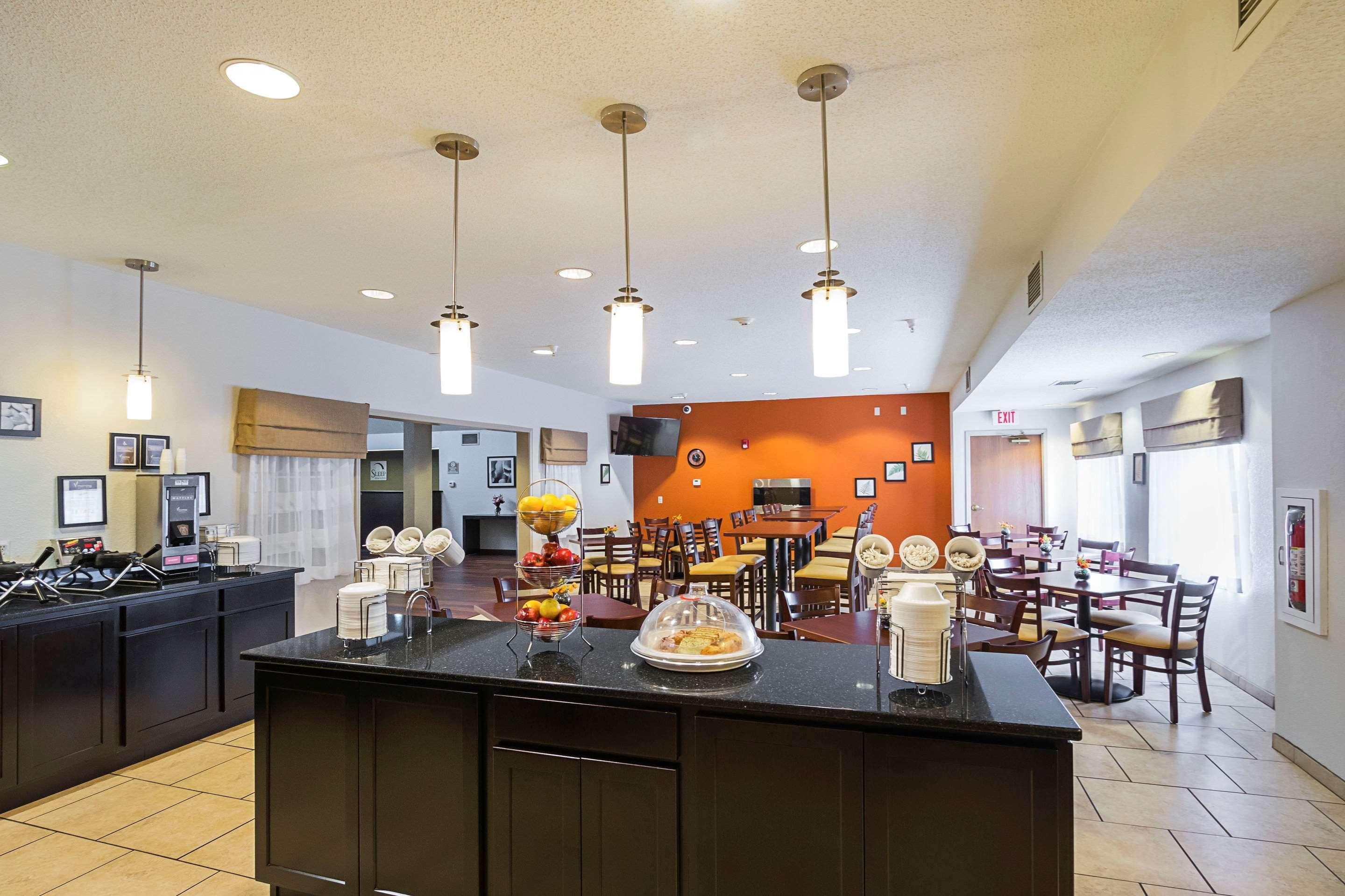 Sleep Inn & Suites Danville Buitenkant foto